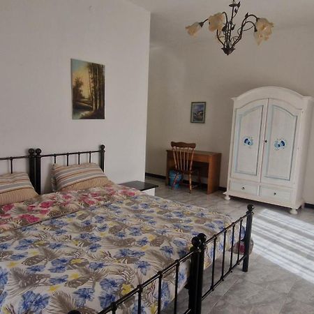 Casa Gato Gordo Bed & Breakfast Асемини Екстериор снимка